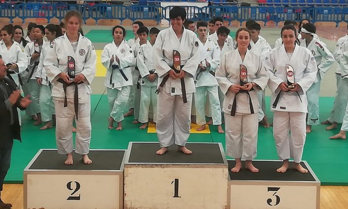 La judoka, en el tercer cajón del podio. 