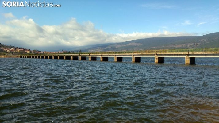 El embalse pierde agua a pesar de las lluvias