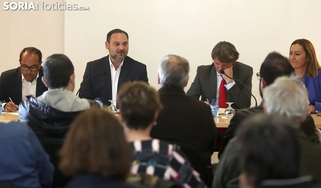 Una imagen del ministro en su visita a Soria esta tarde. /SN