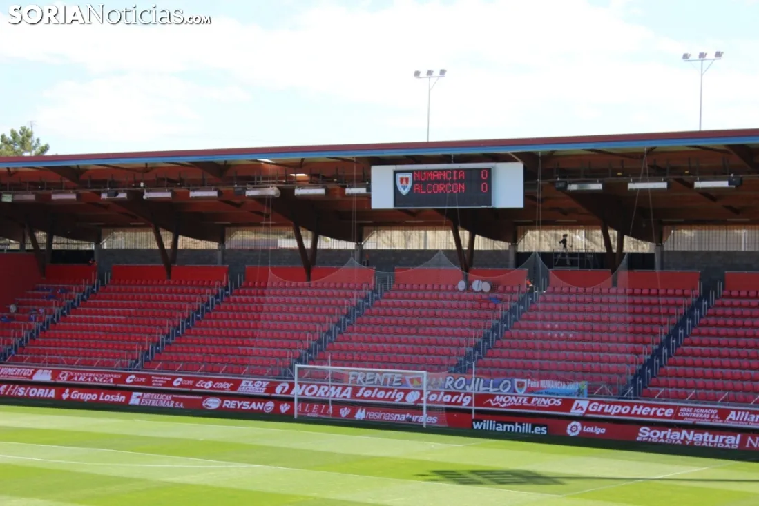 Foto 2 - Cr&oacute;nica Numancia-Alcorc&oacute;n (2-0): Como agua de mayo