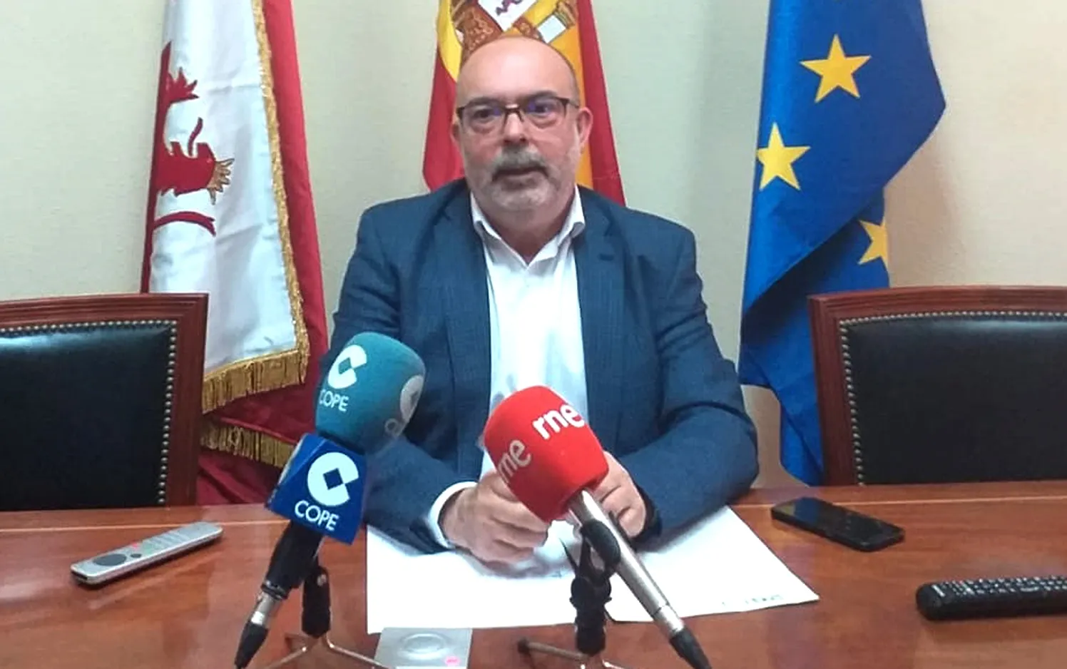 Miguel Latorre, en su comparecencia de prensa esta mañana de domingo. 