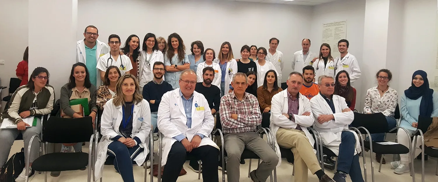 Acto de bienvenida a los nuevos residentes y de despedida a los salientes. /Jta.