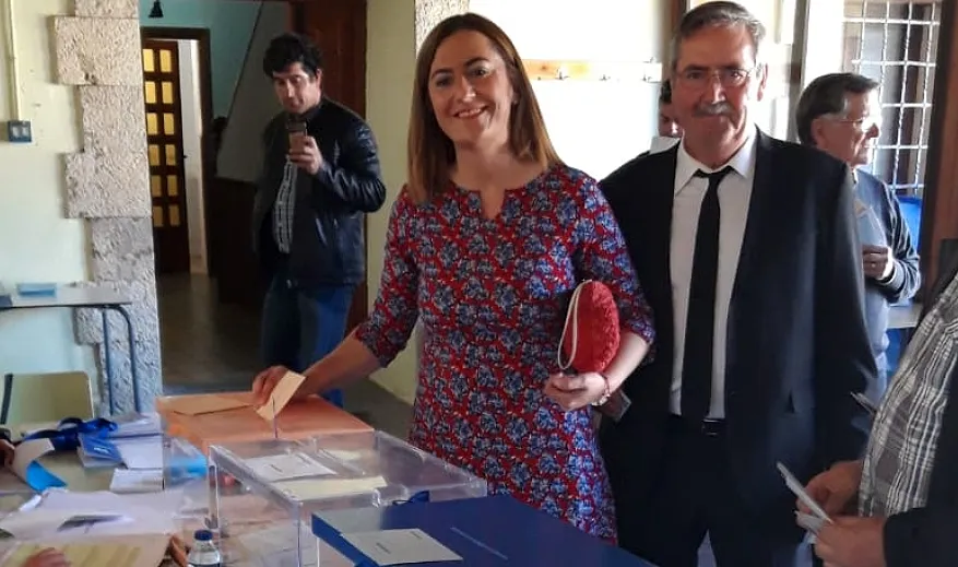 Barcones, en Berlanga antes de depositar su voto. 