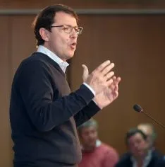 Foto 4 - Fern&aacute;ndez Ma&ntilde;ueco se toma &ldquo;a Soria muy en serio&rdquo; y propone concretas medidas sanitarias y de fomento  