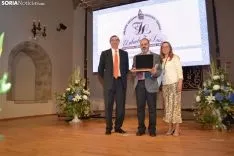 Foto 13 - El talento soriano, la necesidad de emprender y las voluntades pol&iacute;ticas, ejes de la gala de FOES