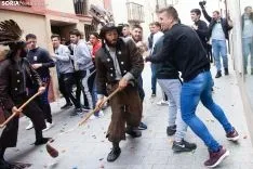 Foto 14 - AS&Iacute; FUE: Los zarrones recuperan el calor en Almaz&aacute;n