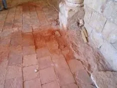 Una imagen de las actuaciones en la ermita. /DOS