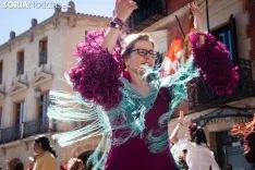 Feria Abril / María Ferrer