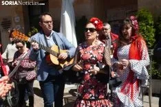 Feria Abril / María Ferrer