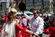 Feria Abril / María Ferrer