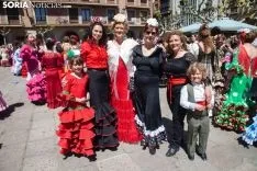 Feria Abril / María Ferrer