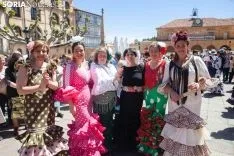 Feria Abril / María Ferrer