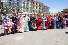 Feria Abril / María Ferrer