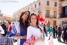 Feria Abril / María Ferrer