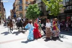 Feria Abril / María Ferrer