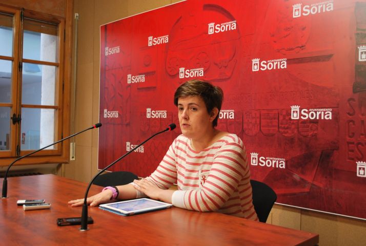 La concejala Ana Alegre durante una comparecencia en el Consistorio de Soira. SN