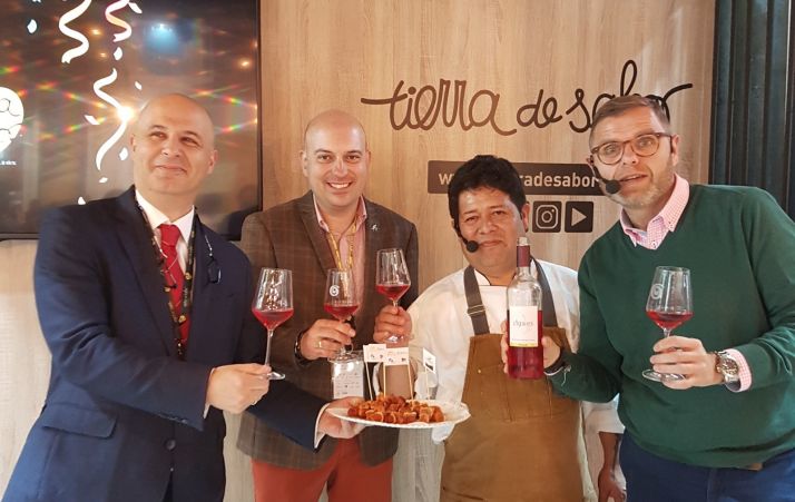 Un hermanamiento por el sabor: Torrezno de Soria y vino Cigales