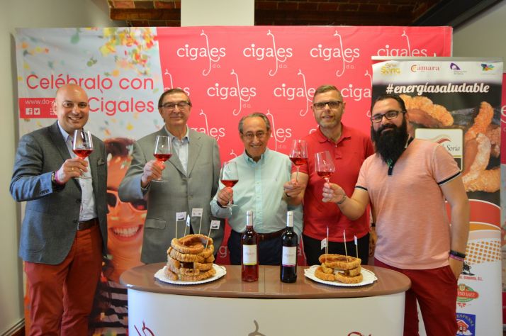 El Torrezno de Soria ampl&iacute;a fronteras con su hermanamiento con el vino Cigales