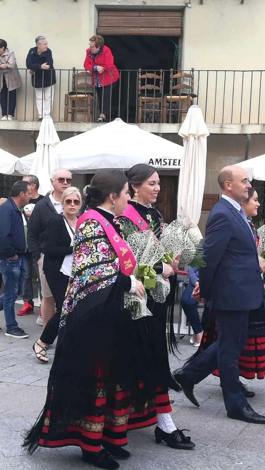 Una de las imágenes de la ofrenda floral agredeña. /Ainalb Alomar