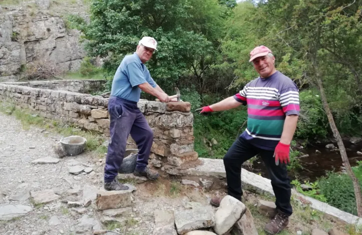 A Reo Vecino en Matasejún. 