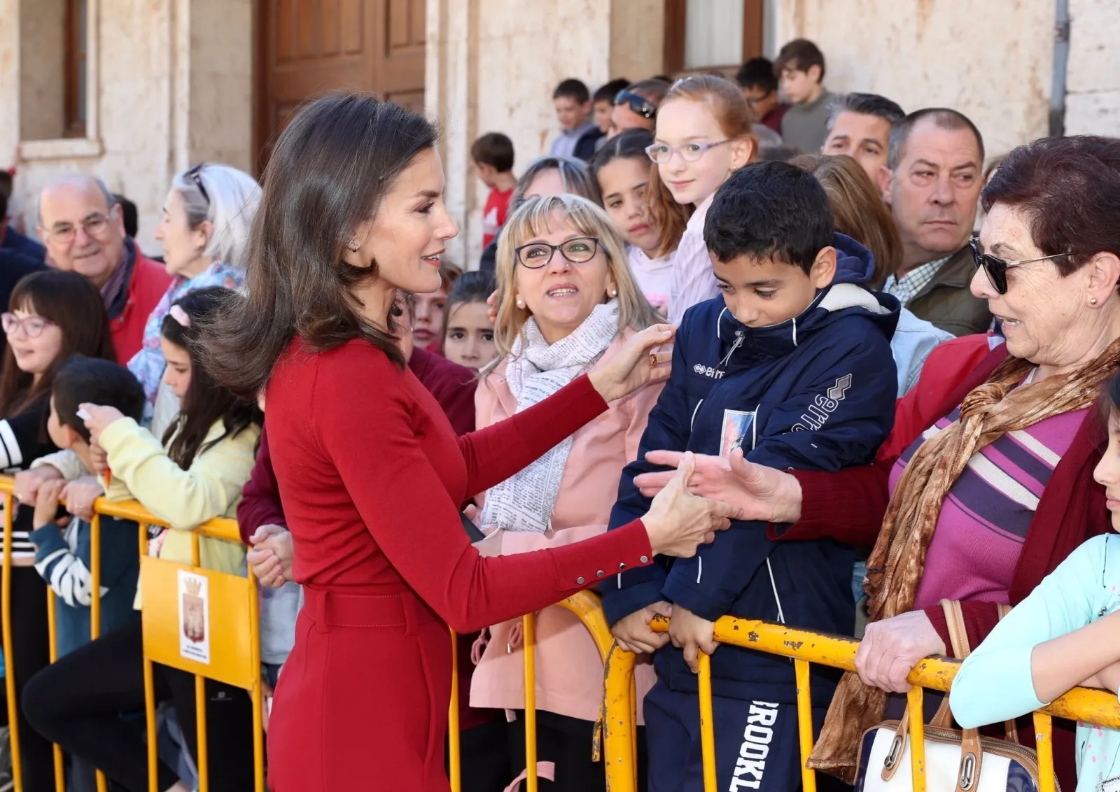 Una imagen de la visita de Doña Letizia a El Burgo. 