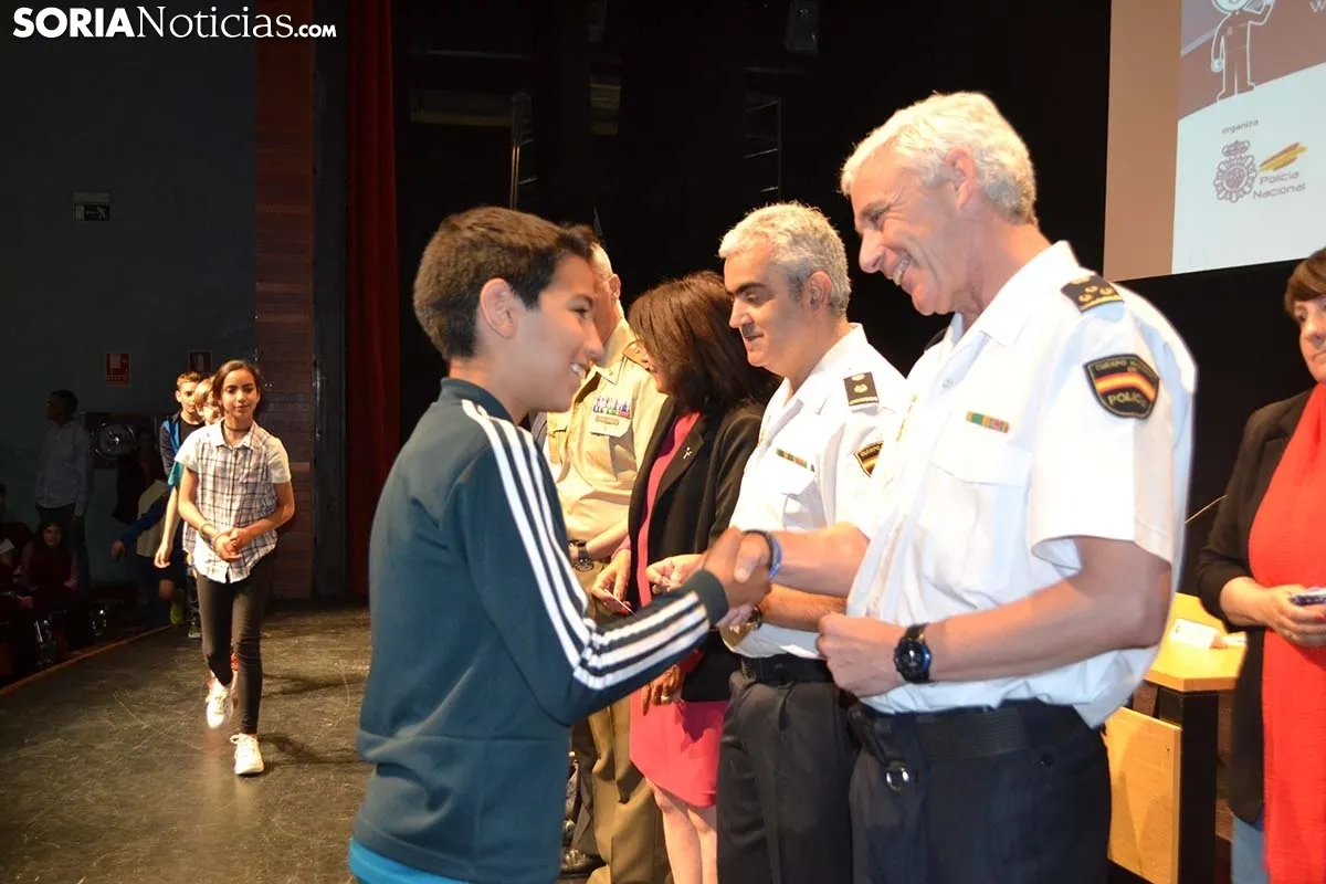 Entrega del carnet de Ciberexpert@.