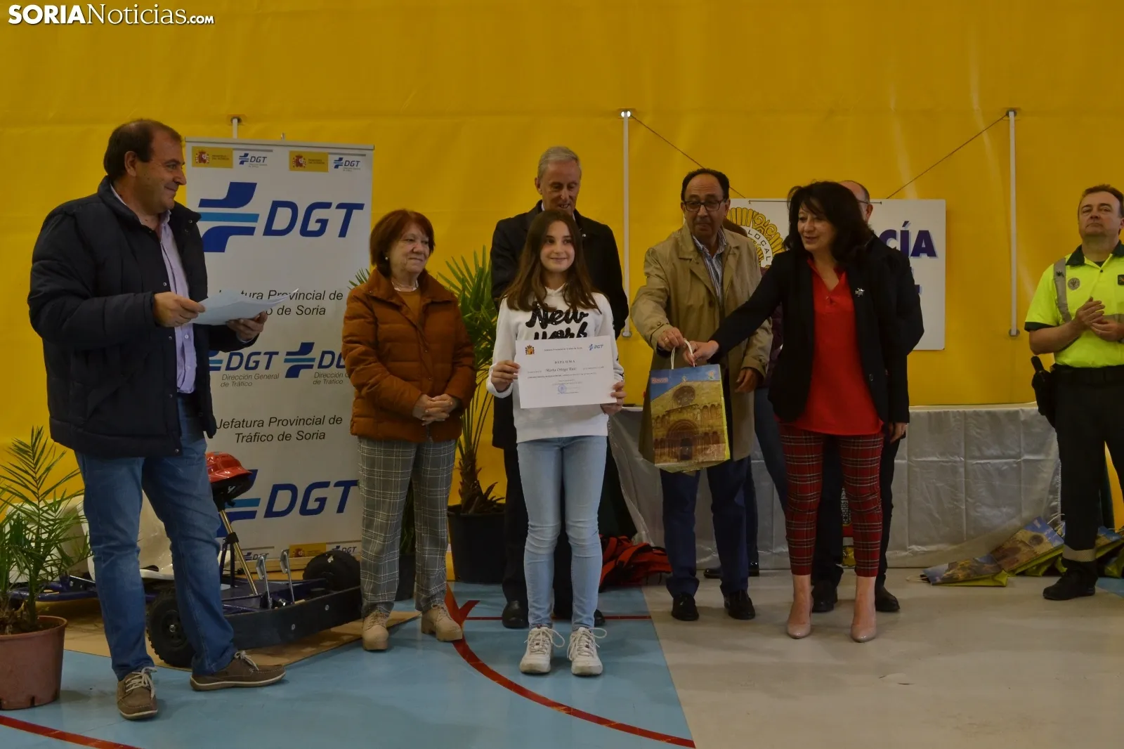 Una imagen de familia con los mejores escolares al volante este 2019. /SN