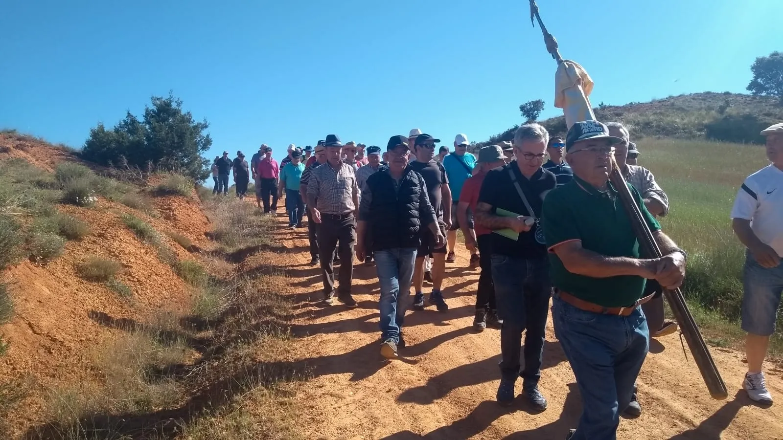 Romería a la atalaya de Quintanilla de Tres Barrios./ @Leopoldo Torre