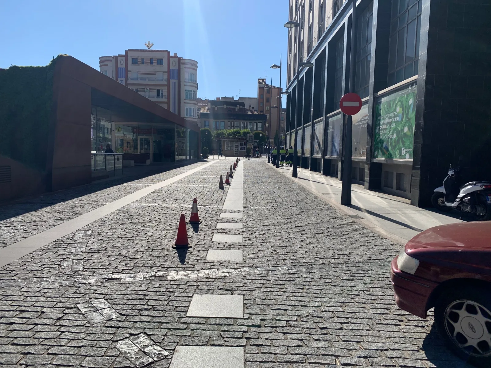 Obras en la zona de Mariano Granados.