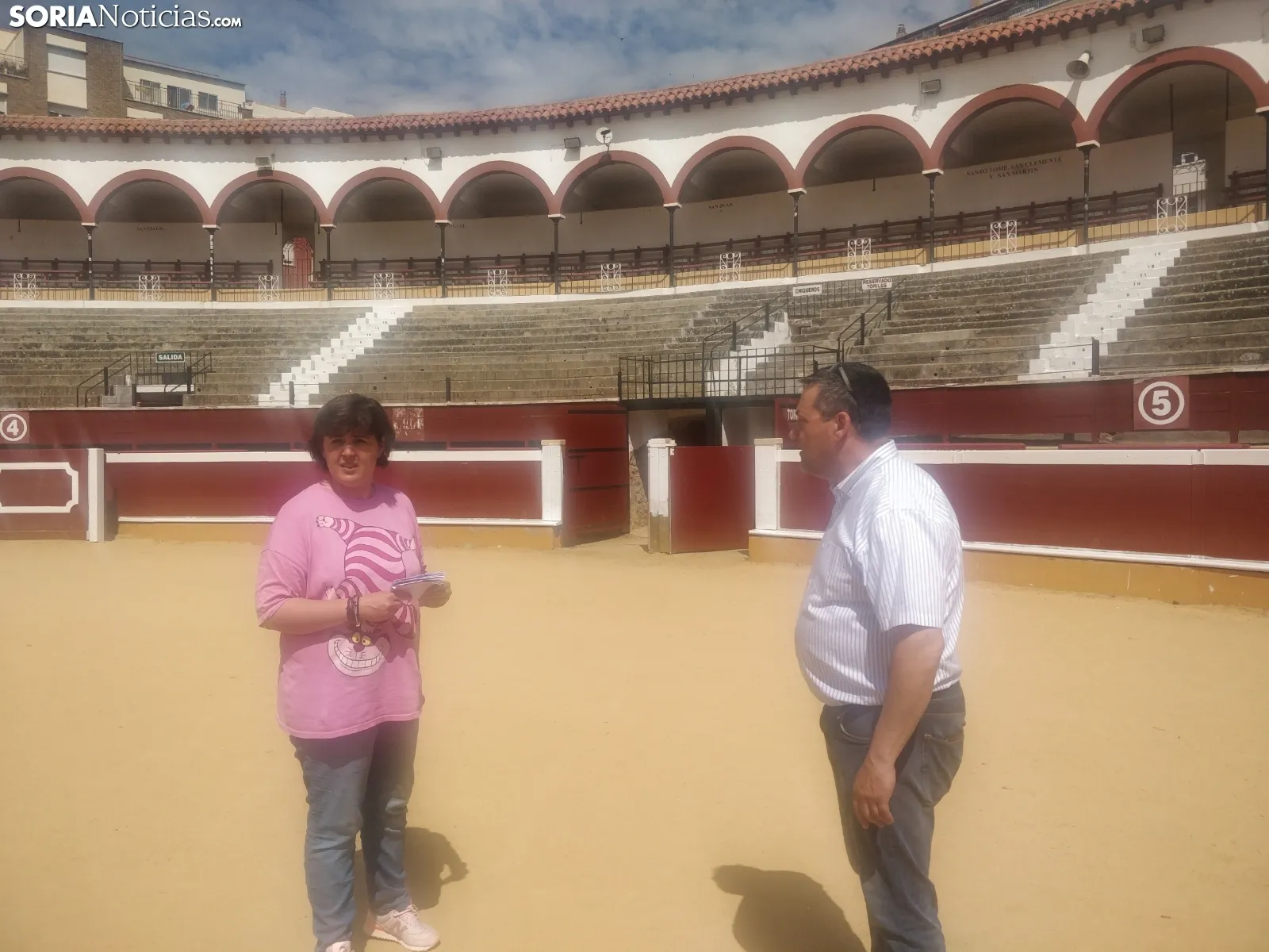 Nuevos baños en la plaza de toros. SN 