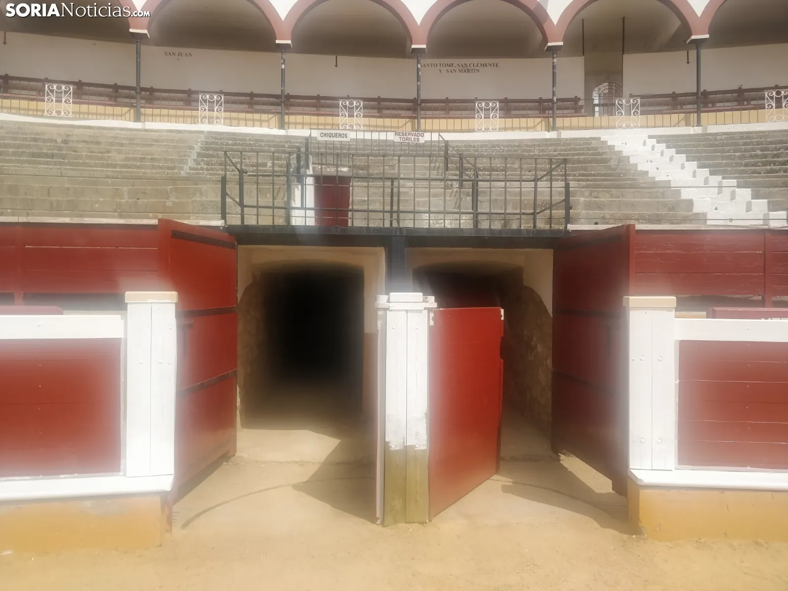 Nuevos baños en la plaza de toros. SN 