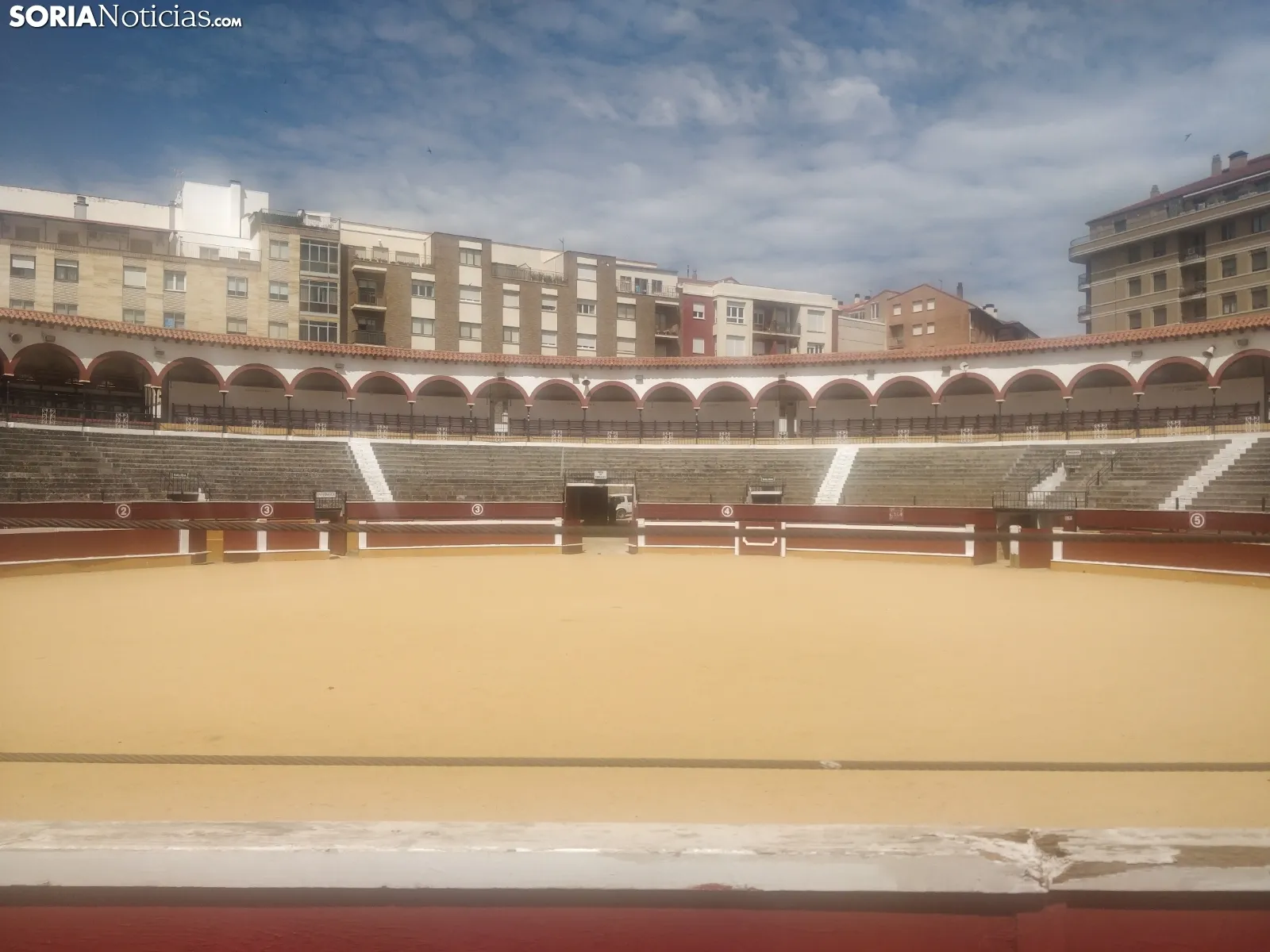 Nuevos baños en la plaza de toros. SN 