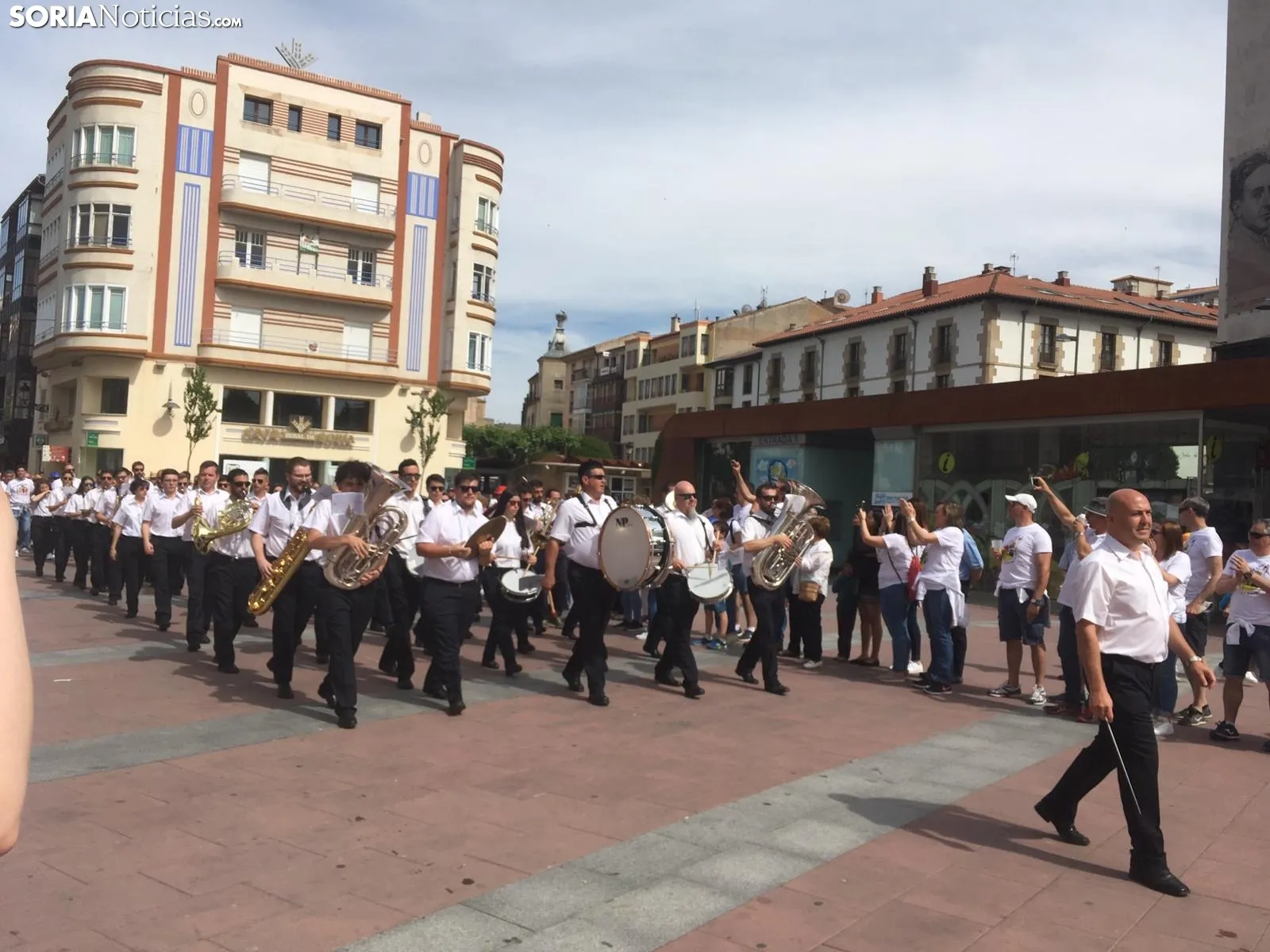 Salida de la Comitiva Oficial de Soria.