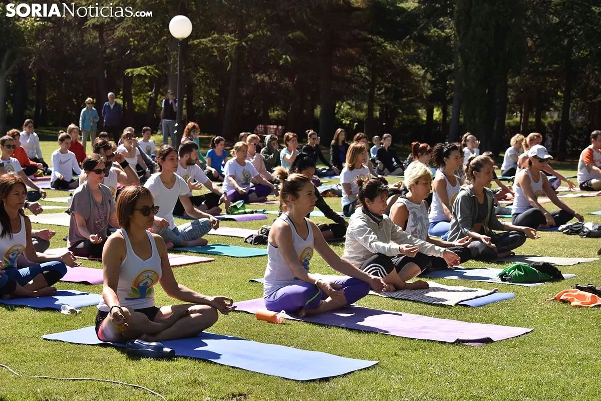 Día Mundial del Yoga en Soria.