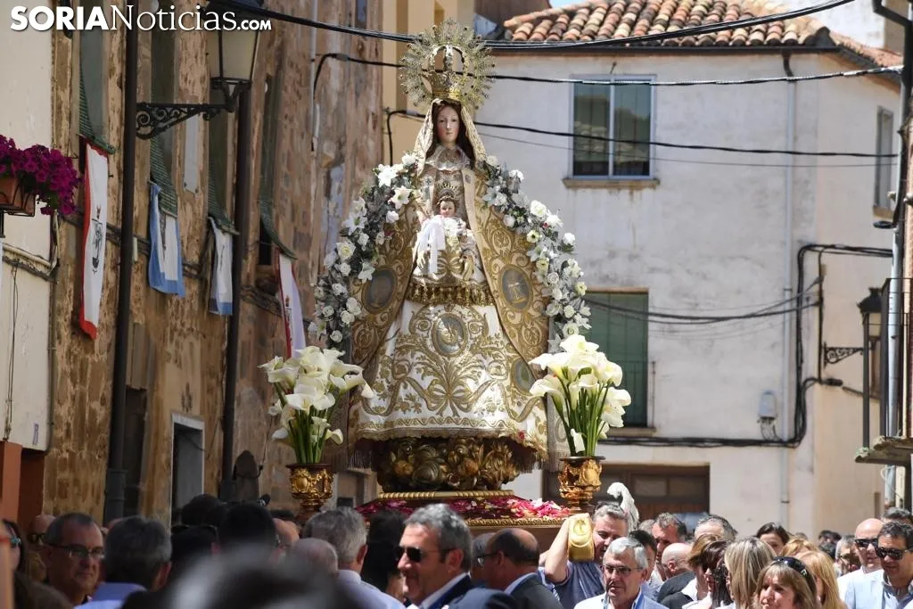 Una imagen de la solemnidad mariana en Ágreda este sábado. /Nacho Grijalbo