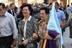 Una imagen de la ofrenda floral a la Virgen de los Milagros. /I. Grijalbo