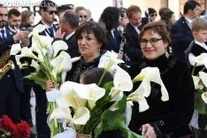 Una imagen de la ofrenda floral a la Virgen de los Milagros. /I. Grijalbo