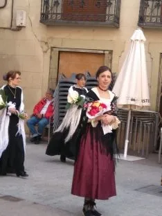 Una de las imágenes de la ofrenda floral agredeña. /Ainalb Alomar