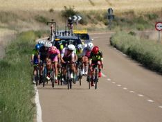 Foto 4 - El equipo ciclista E.Leclerc Soria-Seguros Adolfo Rejas rueda en la palentina Cevico de la Torre