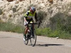 Foto 3 - El equipo ciclista E.Leclerc Soria-Seguros Adolfo Rejas rueda en la palentina Cevico de la Torre