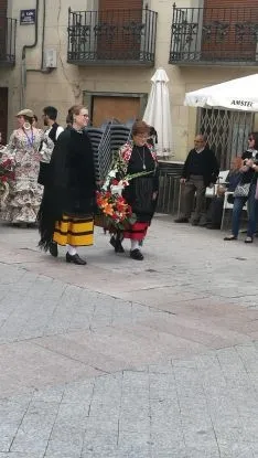 Una de las imágenes de la ofrenda floral agredeña. /Ainalb Alomar