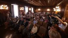 Toma de posesión de Carlos Martínez Mínguez. 