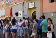 Recogida de la tajada cruda en las cuadrillas de El Salvador y San Juan. /SN.