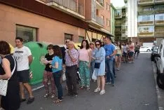 Recogida de la tajada cruda en las cuadrillas de El Salvador y San Juan. /SN.