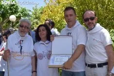 Homenaje de la Asociación de Jurados de Cuadrillas a los autores de las sanjuneras. /SN