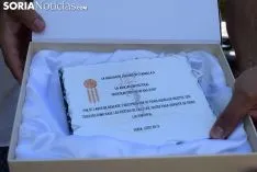 Homenaje de la Asociación de Jurados de Cuadrillas a los autores de las sanjuneras. /SN