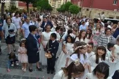 Foto 32 - FOTOS: Joven devoci&oacute;n soriana en el Corpus