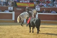 Una imagen de los rejones de este Miércoles El Pregón. /SN