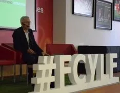 Foto 5 - Congreso Nacional de Entrenadores en Valladolid con 'La t&aacute;ctica a las &oacute;rdenes del juego' como asunto central