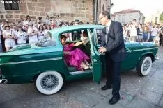 Desfile Jurados antes del Pregón / María Ferrer